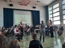 99C975B9-9589-4021-8FEC-795F043D26AD